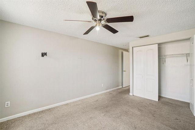 6807 WHITE CLIFFS WAY, Tampa, FL 33625