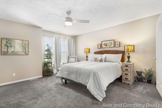 3686 Oxford 4, Hudsonville, MI 49426