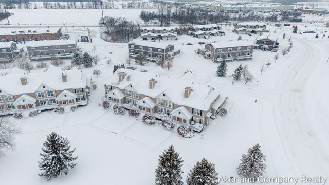 3686 Oxford 4, Hudsonville, MI 49426