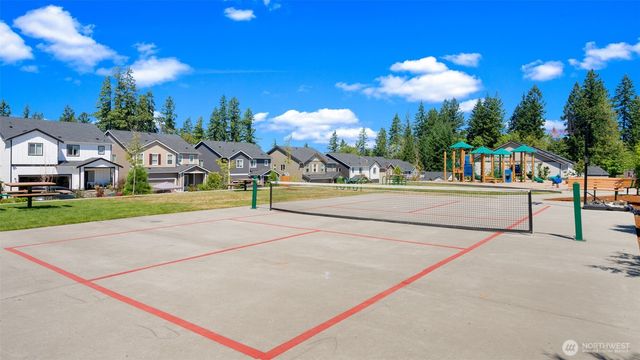 925 Thrush Court SE, Port Orchard, WA 98366