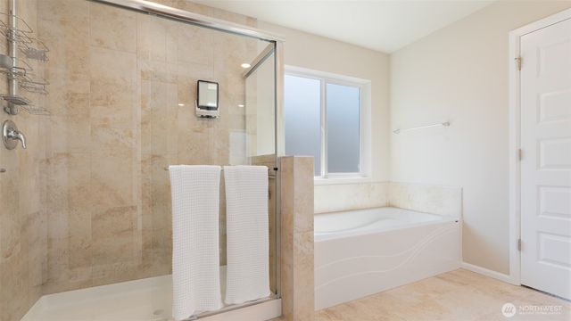 925 Thrush Court SE, Port Orchard, WA 98366
