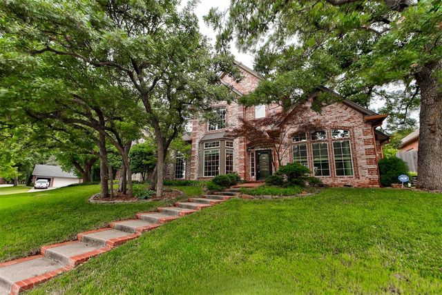 917 Fox Lake Lane, Edmond, OK 73034