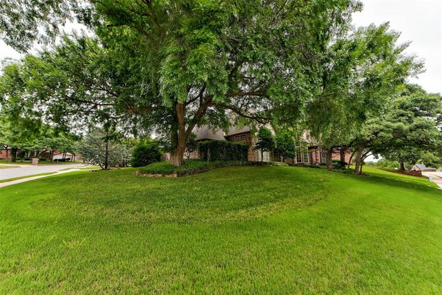 917 Fox Lake Lane, Edmond, OK 73034
