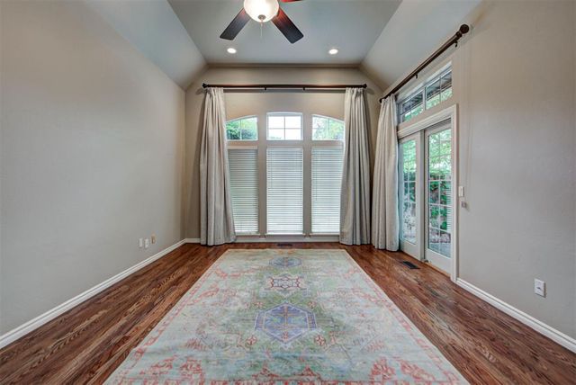 917 Fox Lake Lane, Edmond, OK 73034