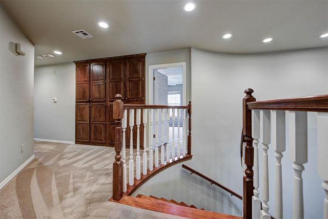917 Fox Lake Lane, Edmond, OK 73034