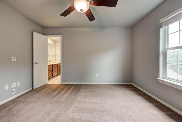 917 Fox Lake Lane, Edmond, OK 73034