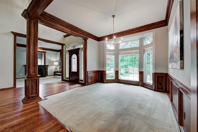 917 Fox Lake Lane, Edmond, OK 73034