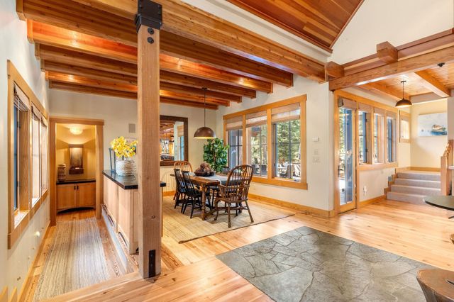 8455 Lahontan Drive, Truckee, CA 96161