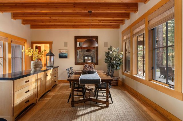 8455 Lahontan Drive, Truckee, CA 96161