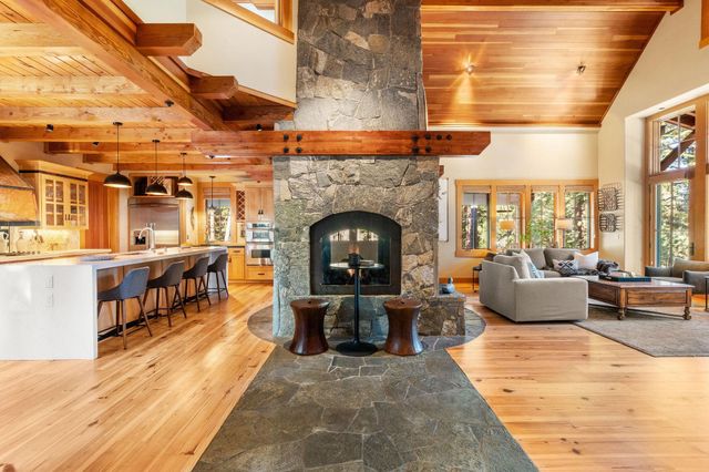 8455 Lahontan Drive, Truckee, CA 96161