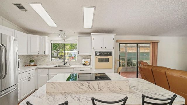 8430 IMPERIAL CIRCLE, Palmetto, FL 34221