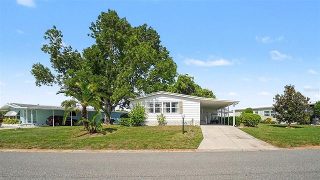 8430 IMPERIAL CIRCLE, Palmetto, FL 34221