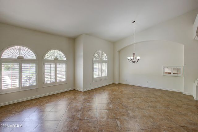 1918 E MARILYN Road, Phoenix, AZ 85022