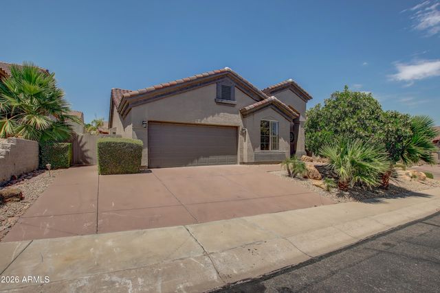 1918 E MARILYN Road, Phoenix, AZ 85022