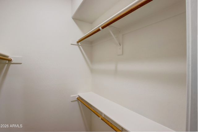 1918 E MARILYN Road, Phoenix, AZ 85022