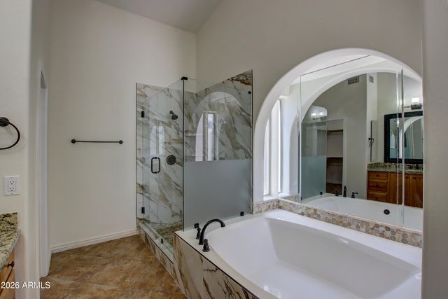 1918 E MARILYN Road, Phoenix, AZ 85022