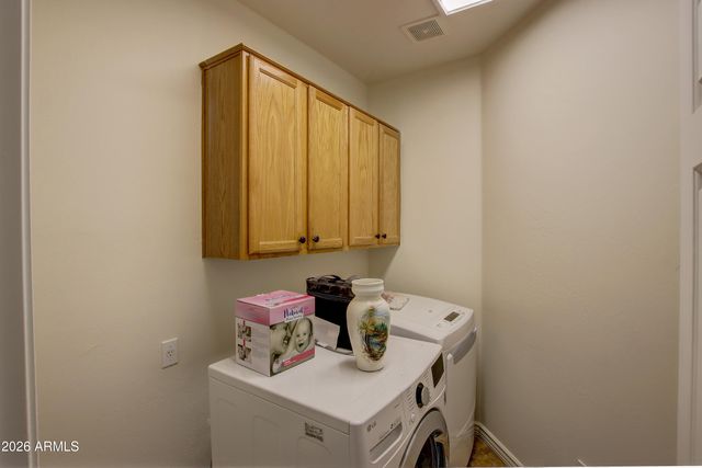 1918 E MARILYN Road, Phoenix, AZ 85022