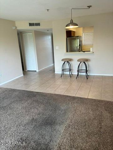 7494 E EARLL Drive 310, Scottsdale, AZ 85251