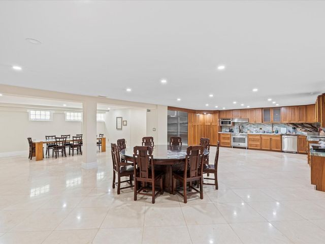555 Ocean Boulevard, Golden Beach, FL 33160