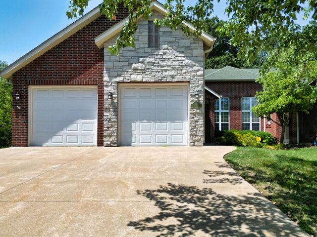 2612 FACE ROCK CT, Columbia, MO 65203