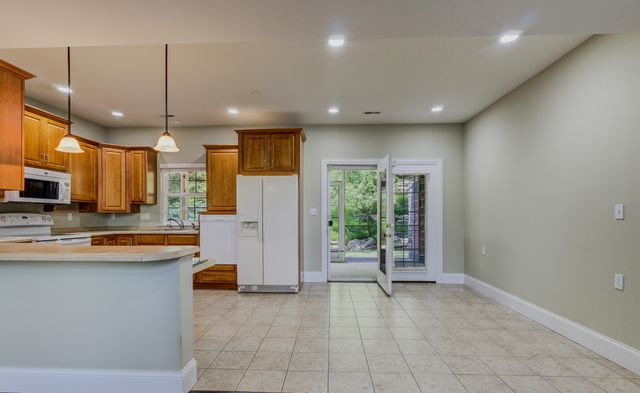 2612 FACE ROCK CT, Columbia, MO 65203