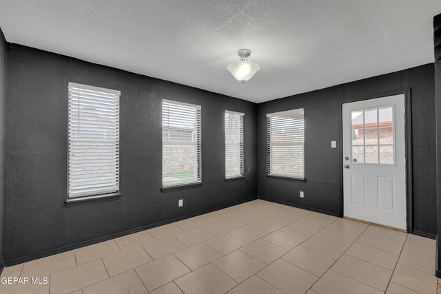 5417 COLIN POWELL Avenue, El Paso, TX 79934