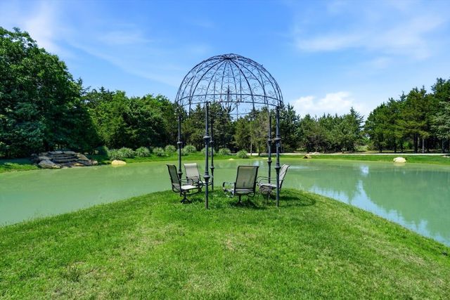 180 E Greer Road, Sadler, TX 76264