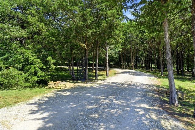 180 E Greer Road, Sadler, TX 76264