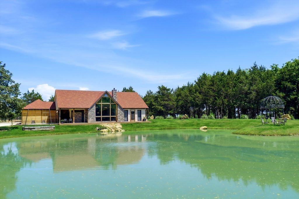 180 E Greer Road, Sadler, TX 76264