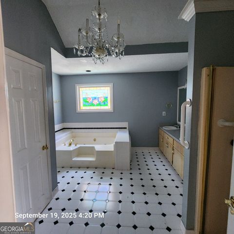 2122 E Atlanta Road, Stockbridge, GA 30281