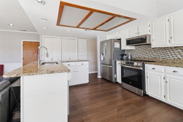 2612 Harbinger Lane, Dallas, TX 75287