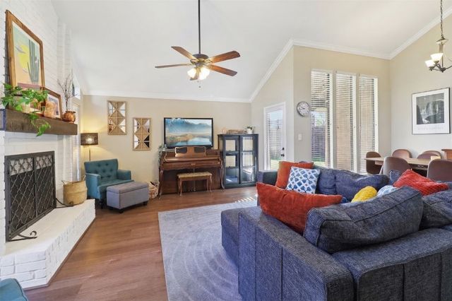 2612 Harbinger Lane, Dallas, TX 75287