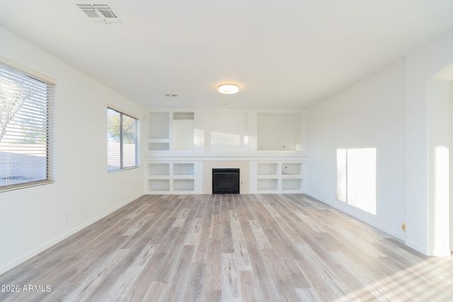 562 N KIMBERLEE Way, Chandler, AZ 85225