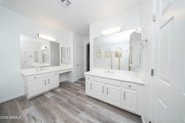 562 N KIMBERLEE Way, Chandler, AZ 85225