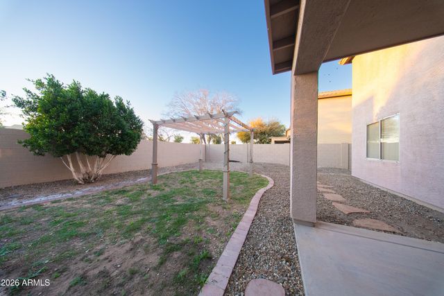562 N KIMBERLEE Way, Chandler, AZ 85225