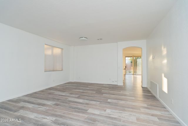 562 N KIMBERLEE Way, Chandler, AZ 85225