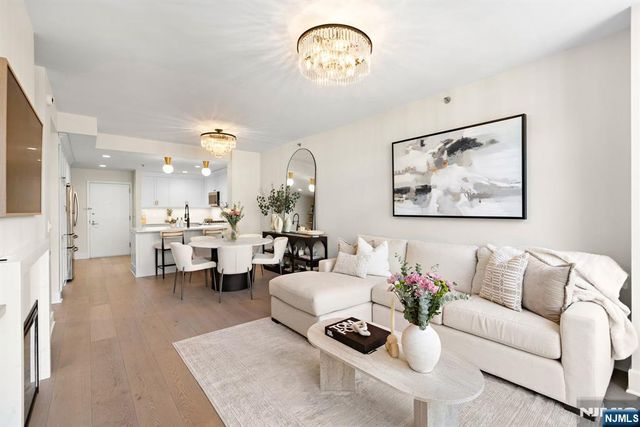 1125 Maxwell Lane 434-436, Hoboken, NJ 07030