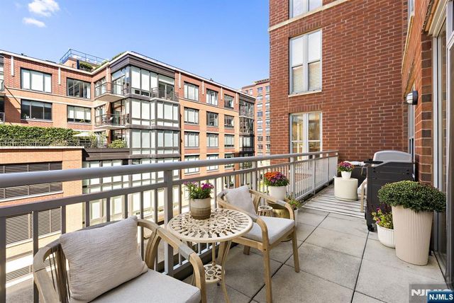 1125 Maxwell Lane 434-436, Hoboken, NJ 07030