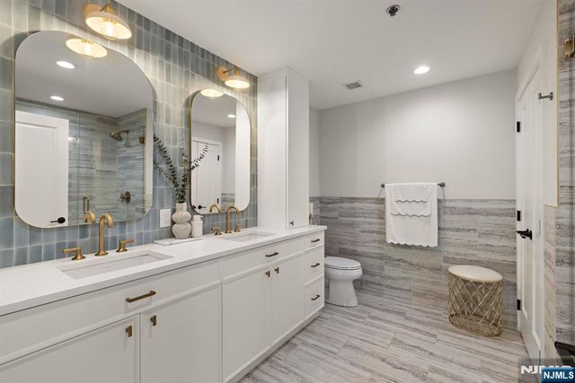1125 Maxwell Lane 434-436, Hoboken, NJ 07030