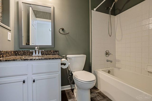 5837 Southwater Drive, Mason, OH 45040