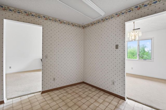 2638 Lake Court Drive 30, Mounds View, MN 55112