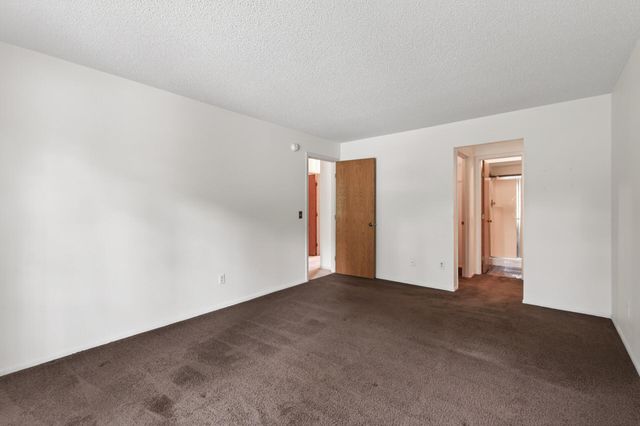 2638 Lake Court Drive 30, Mounds View, MN 55112