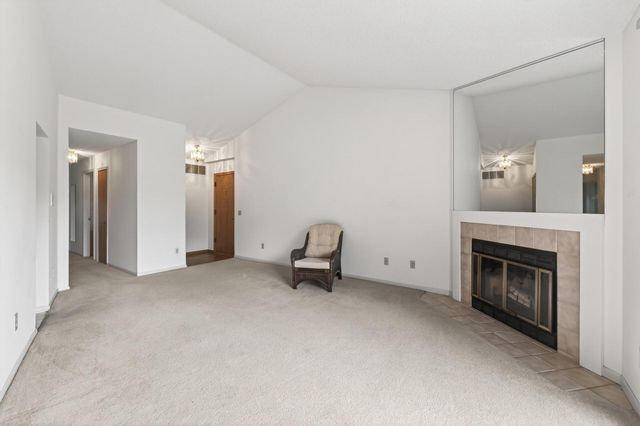 2638 Lake Court Drive 30, Mounds View, MN 55112
