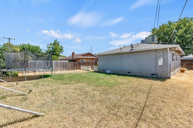 7718 Laurie Way, Sacramento, CA 95832