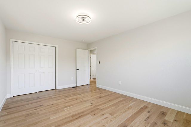 6443 BATTLE ROCK DR, Clifton, VA 20124