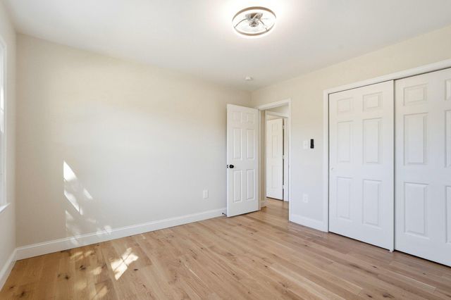 6443 BATTLE ROCK DR, Clifton, VA 20124