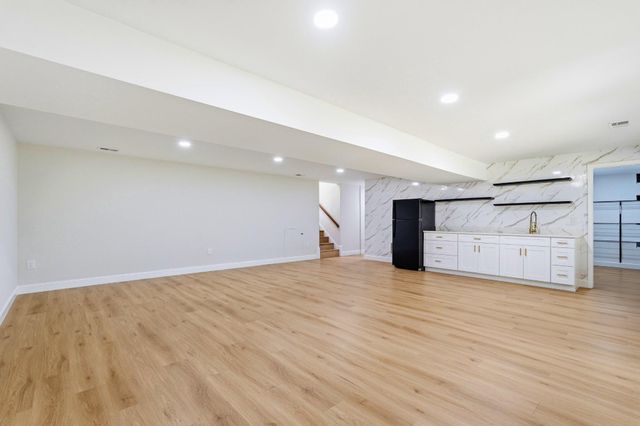 6443 BATTLE ROCK DR, Clifton, VA 20124