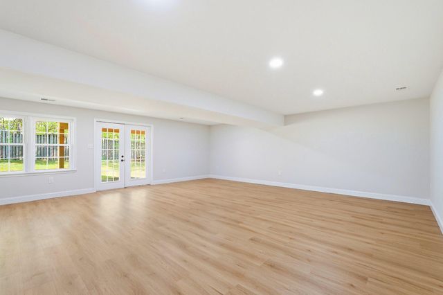6443 BATTLE ROCK DR, Clifton, VA 20124