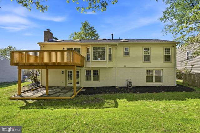 6443 BATTLE ROCK DR, Clifton, VA 20124