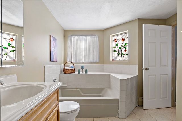 18 Pond Court C, North Providence, RI 02904